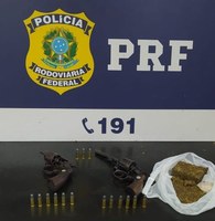 PRF apreende armas, munições e drogas em Itapemirim/ES