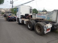 Crime organizado: caminhão é furtado, minutos depois recebe placa fria, mas é recuperado pela PRF em Cariacica, no ES