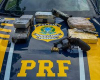 PRF apreende 140 tabletes de drogas, arma e “rebite” em Aracruz/ES