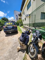 PRF prende motociclista por adulteração veicular