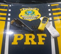 PRF prende motorista alcoolizado e portando arma de fogo ilegal em Atílio Vivacqua/ES