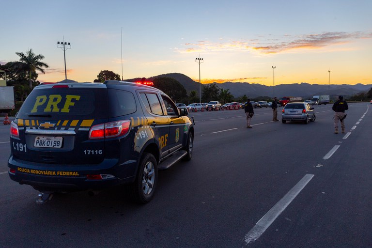 PRF registra 1.402 infrações de trânsito durante Operação Semana Santa, no Espírito Santo