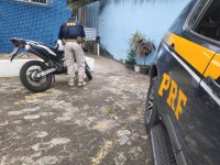 PRF recupera motocicleta adulterada na BR 101