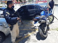 ´PRF recupera moto adulterada na BR 101