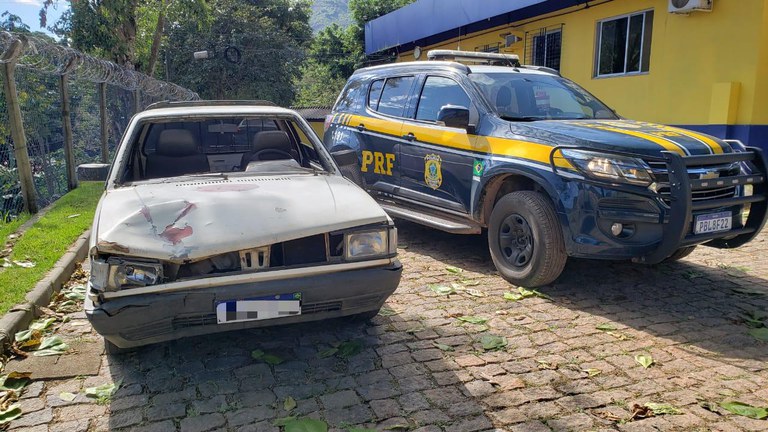 PRF identifica e detém motorista que atropelou idoso e fugiu na BR-101, em Rio Novo do Sul/ES