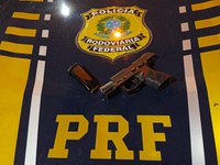 PRF apreende pistola em Ibatiba/ES