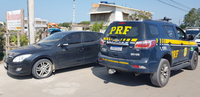 PRF recupera veículo roubado em São Mateus/ES