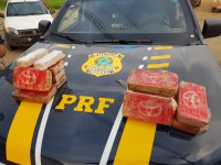 PRF apreende 12 quilos de pasta base de cocaína, em João Neiva (ES)