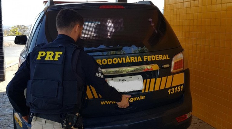 PRF prende no Piauí suspeito de matar a namorada no norte goiano