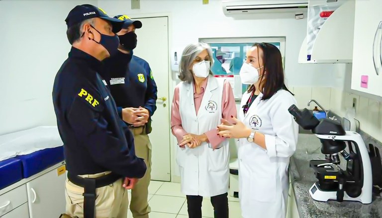Campanha da PRF ajuda a melhorar tratamento de crianças com câncer em Goiás