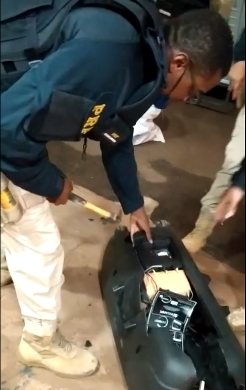 PRF apreende droga escondida dentro de caixa de som em Jataí (GO)