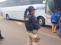 Ônibus irregulares que transportavam alunos para os Jogos Estudantis em Rio Verde são apreendidos pela polícia