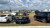 Dois veículos roubados são recuperados pela PRF em Goiás nesta tarde