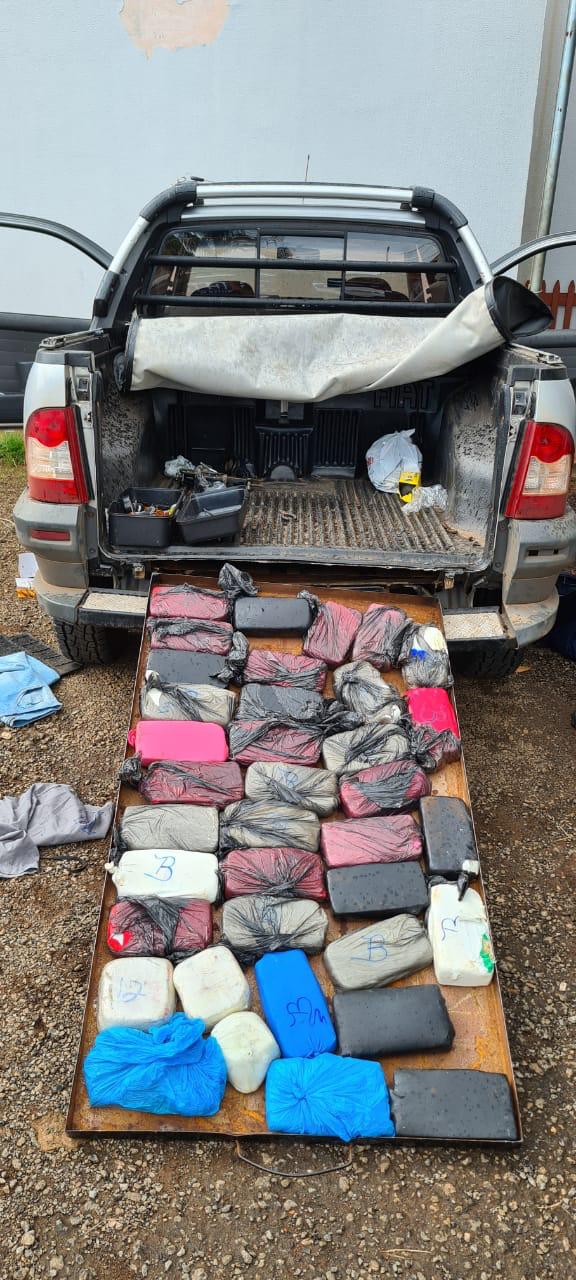 Força-tarefa policial apreende carregamento de pasta base de cocaína que seria destinado a Estados Nordestinos
