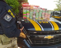 PRF intercepta veículo com 67kg de pasta base de cocaína em Açailândia/MA