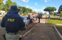 Motociclista armado é flagrado pela PRF na BR-135, no município de Capinzal do Norte/MA