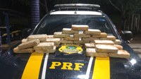 PRF apreende R$ 3,72 milhões em pasta base de cocaína em Caxias/MA