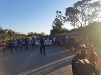 PRF dialoga com indígenas após protestos na BR-226