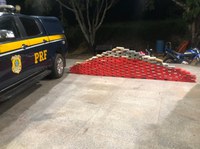 PRF apreende 181kg de cocaína em Peritoró/MA