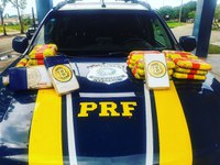 PRF apreende 26kg de cocaína na BR-135, em São Luís