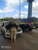 PRF recupera veículo com registro de furto na BR-135