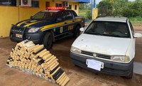 PRF apreende 230 Kg de maconha, carregadores e munições em Água Clara (MS)