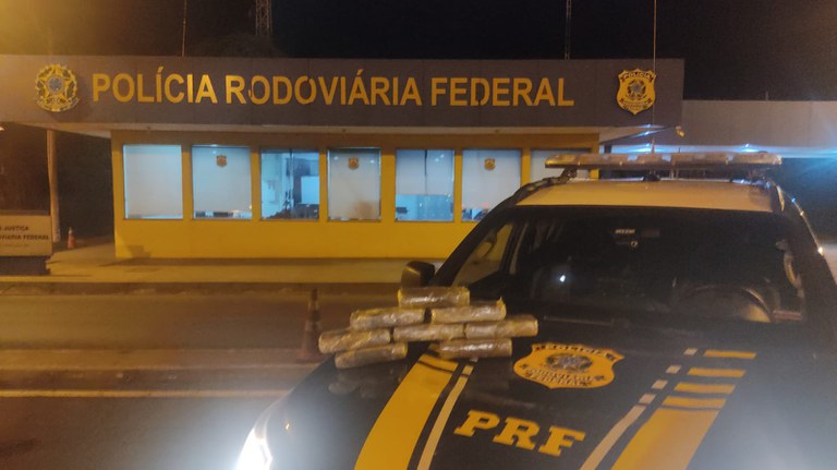 PRF apreende 5,3 Kg de cloridrato de cocaína em Jaraguari (MS)