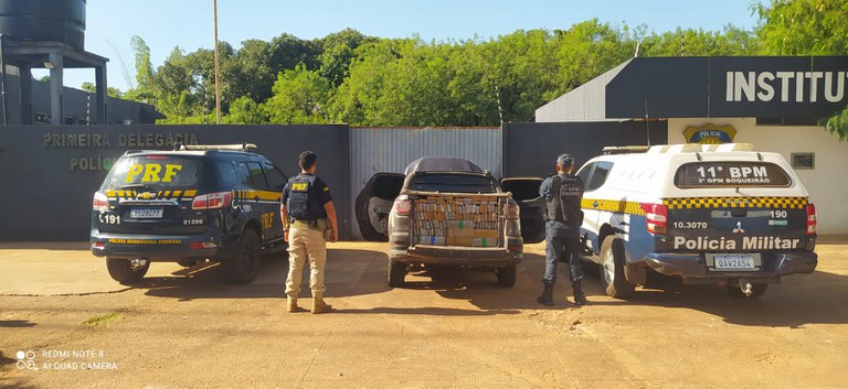 PRF apreende 1 tonelada de maconha em Jardim (MS)