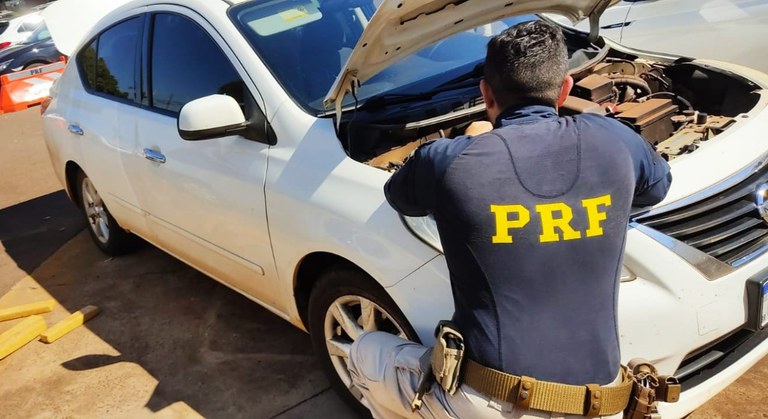 PRF apreende 731,2 Kg de maconha e recupera veículo em Campo Grande (MS)