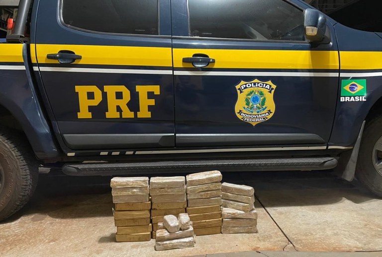 PRF apreende 28 Kg de pasta-base de cocaína em Nova Andradina (MS)