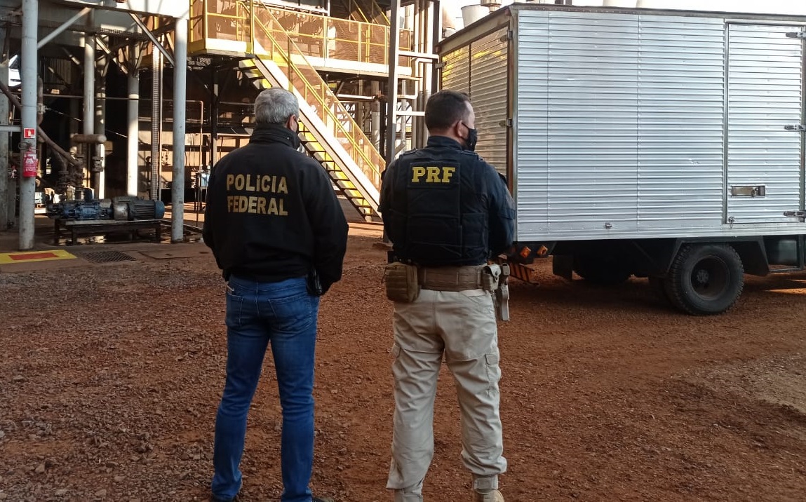 PRF e PF incineram mais de 22 toneladas de drogas no Mato Grosso do Sul10