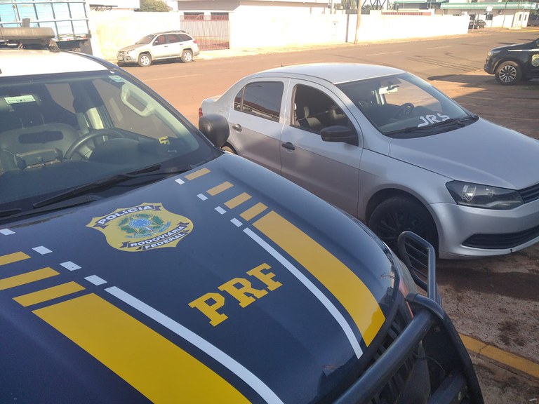 PRF recupera veículo horas após o roubo em Campo Grande (MS)