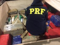 PRF apreende mais de 1,5 tonelada de maconha em Ponta Porã (MS)
