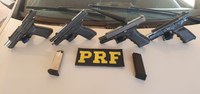 PRF apreende quatro pistolas com casal em Ponta Porã (MS)
