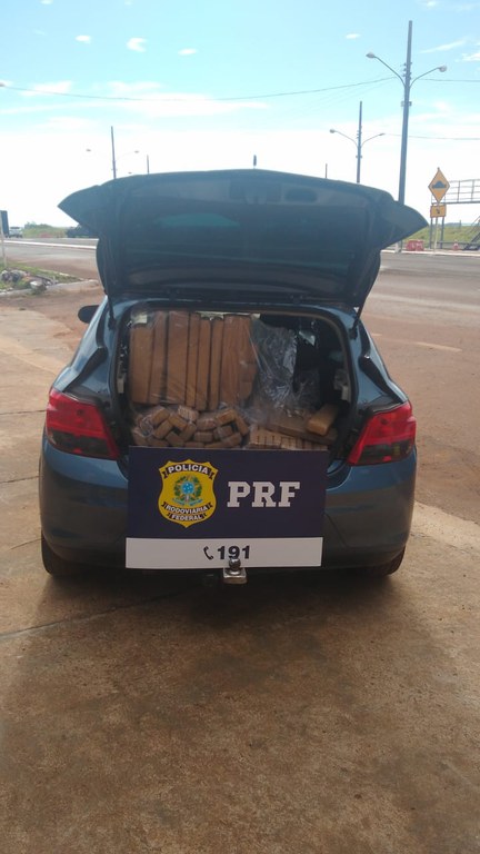 PRF apreende 141 Kg de maconha em Ponta Porã (MS)