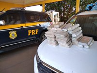 PRF apreende 54 Kg de cocaína em Bataguassu (MS)