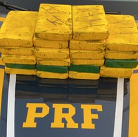 PRF apreende 23 Kg de cloridrato de cocaína em Nova Alvorada do Sul (MS)