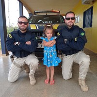 Polícia Rodoviária Federal inspira menina de 4 anos