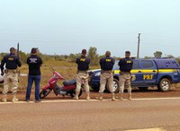 PRF recupera moto furtada em rodoviária de Pontes e Lacerda.