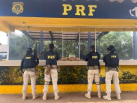 Em Barra Do Garças/MT, equipe PRF encontra maconha e pasta base de cocaína em compartimento secreto de  veículo