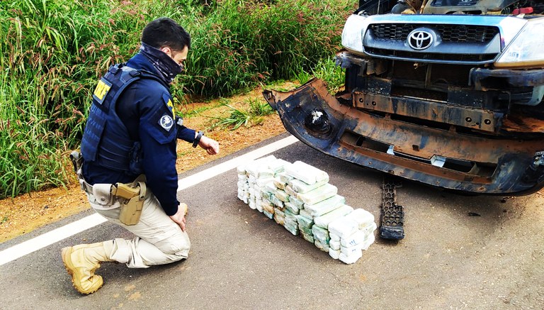 PRF apreende 47 quilos de pasta base de cocaína em Campo Verde-MT