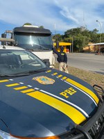 PRF recupera caminhão com Restrição Judicial durante fiscalização em Bom Despacho (MG)
