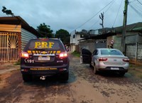 Veículo furtado no Rio de Janeiro (RJ) é recuperado pela PRF na BR 116 em Leopoldina (MG)