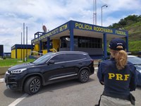 PRF recupera veículo com queixa de furto registrada em SP