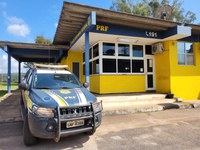 PRF resgata idoso em situação de vulnerabilidade na BR 381 em Itatiaiuçu (MG)