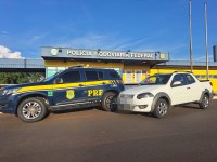 Em Uberaba (MG), PRF recupera veículo furtado no estado de São Paulo