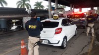 PRF prende motorista que alugou carro na internet