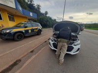 GM Onix furtado no estado do RJ é recuperado pela PRF em Sabará (MG)