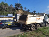 PRF flagra veículo de carga com 10 toneladas de excesso de peso em Sabará (MG)