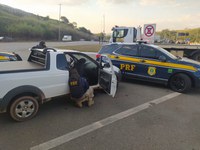 PRF recupera veículo furtado em Betim (MG)